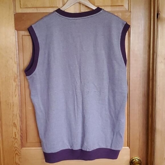 Izod Golf Embroidered Vneck Sz XL Burgandy Vest - Picture 5 of 8